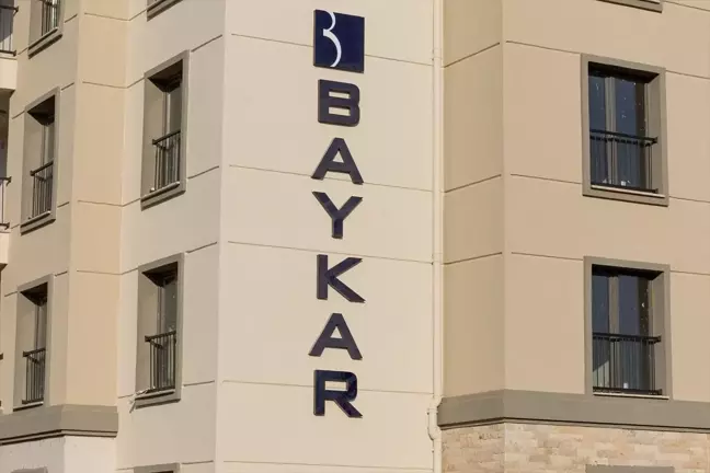 Baykar, Adıyaman'da depremzedelere konut teslimatına başladı