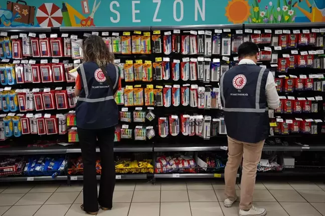 İzmir'de Kırtasiye ve Okul Ürünleri Denetlendi