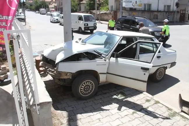 Konya'da trafik kazası: 3 kişi yaralandı