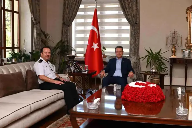 Tuğgeneral Zafer Tombul, Manisa İl Jandarma Komutanlığı görevinden ayrıldı