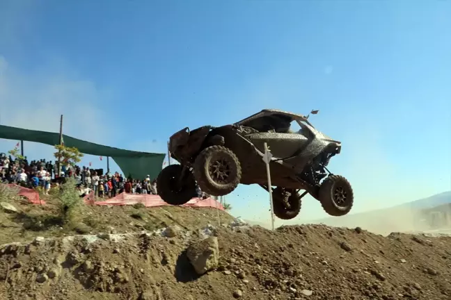 Çankırı'da 3. Uluslararası Tuz Festivali'nde ATV, Motokros ve Offroad Gösterisi Yapıldı