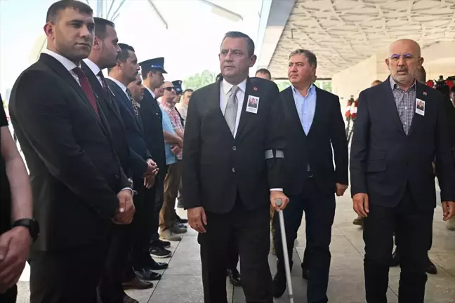 Pençe-Kilit Operasyonu'nda şehit olan Piyade Uzman Çavuş Muhammed Emin Önk son yolculuğuna uğurlandı