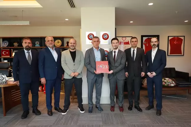 AA Spor Haberleri Direktörlüğü, TFF Başkanı İbrahim Hacıosmanoğlu'nu ziyaret etti