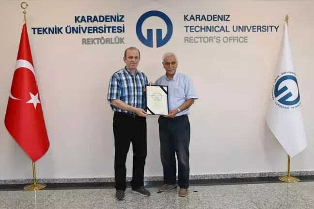 KTÜ Mezunu 54 Yıl Sonra Diplomasını Aldı