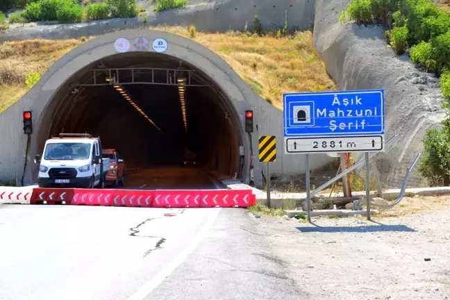 Kahramanmaraş'taki Aşık Mahzuni Şerif Tüneli Yeniden Trafiğe Kapatıldı