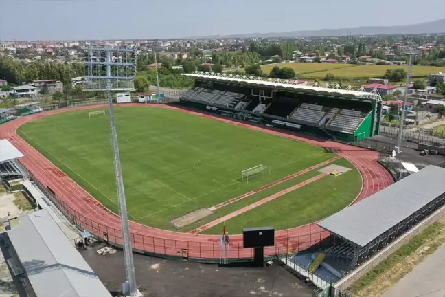 Alagöz Holding Iğdır Futbol Kulübü Stadını 1. Lig Şartlarına Uygun Hale Getirdi