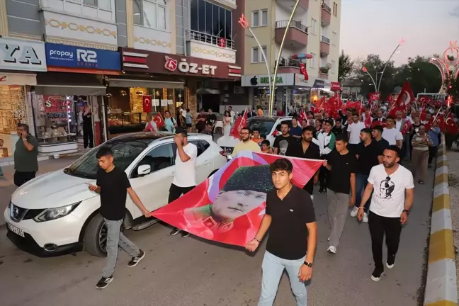 Turhal'da 30 Ağustos Zafer Bayramı yürüyüşü düzenlendi