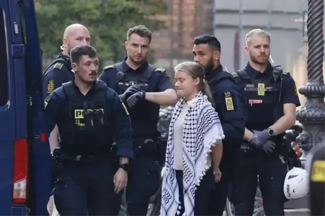 Greta Thunberg ve 5 kişi İsrail protestolarında gözaltına alındı