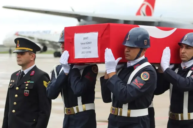 Şehit Jandarma Uzman Çavuş Yavuz Güney Ordu'da Toprağa Verildi