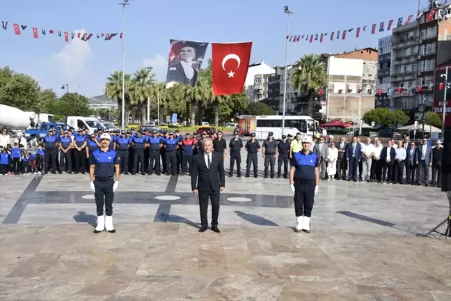 Devrek'teki Okulların Bahçeleri Temizleniyor