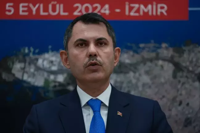 İzmir Körfezi'nde Kötü Koku ve Balık Ölümlerine Acil Eylem Planı