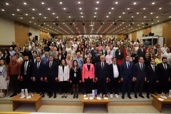 Muş'ta düzenlenen Uluslararası Onkoloji Günleri başladı