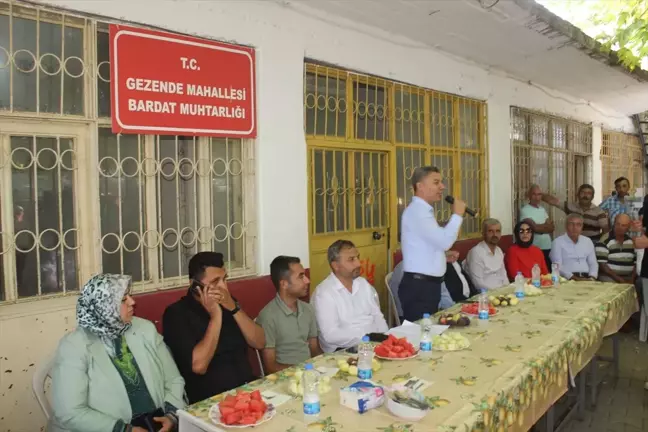 AK Parti MKYK Üyesi Mustafa Sever, Gülnar ilçesinde vatandaşlarla buluştu