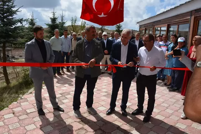 Başçiftlik ilçesinde Üçoluk Göleti'nde lokanta ve sosyal tesis açıldı