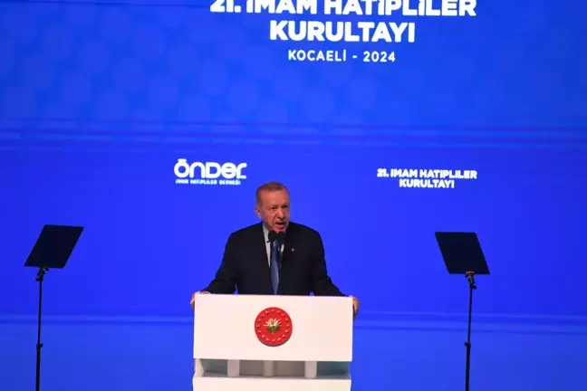 Cumhurbaşkanı Erdoğan İmam Hatipliler Kurultayı'nda önemli mesajlar verdi