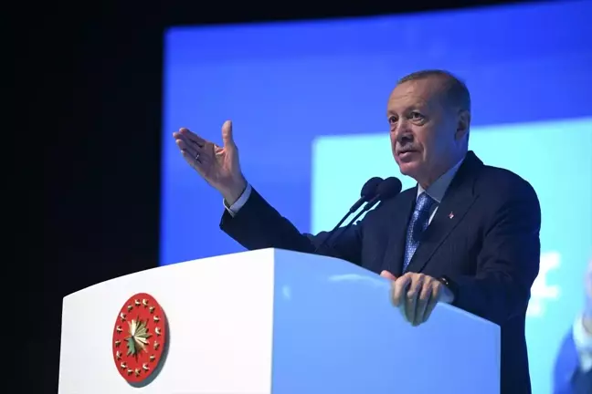 Cumhurbaşkanı Erdoğan: Türkiye'yi Dünyanın Parlayan Yıldızı Haline Getirdik