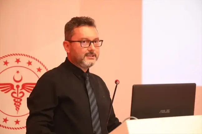 Prof. Dr. Özgür Günal: Maymun çiçeği, Kovid-19 gibi bulaşıcılığı kolay olan bir viral enfeksiyon değil