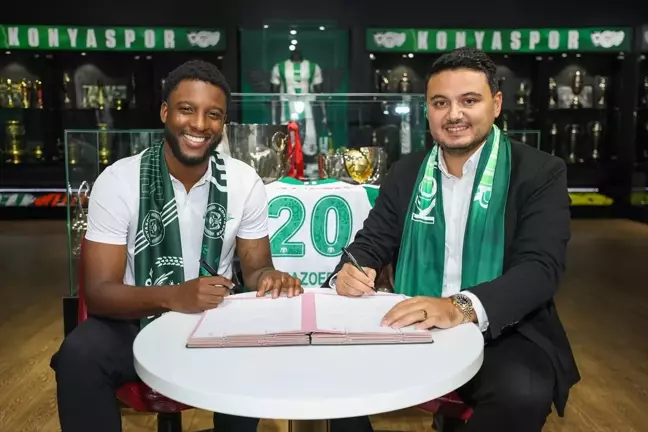 TÜMOSAN Konyaspor, Riechedly Bazoer ile sözleşme imzaladı