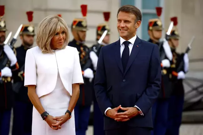 Fransa Cumhurbaşkanı Emmanuel Macron'un eşi Brigitte Macron'a iftira davasında tazminat kararı