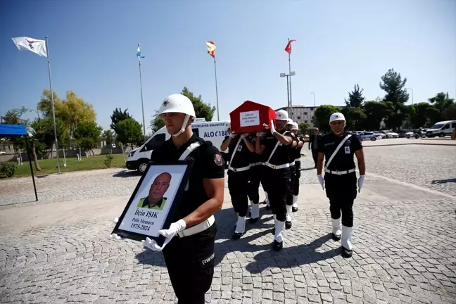 İstanbul'da trafik kazasında hayatını kaybeden polis memuru Antalya'da defnedildi