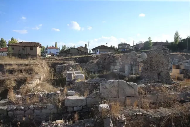 Tokat'taki Sebastapolis Antik Kenti'nde Kurtarma Kazıları Devam Ediyor