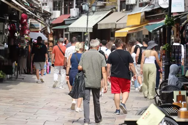 Üsküp'te Osmanlı Mimarisi ve Türk Çarşısı'na Yoğun İlgi