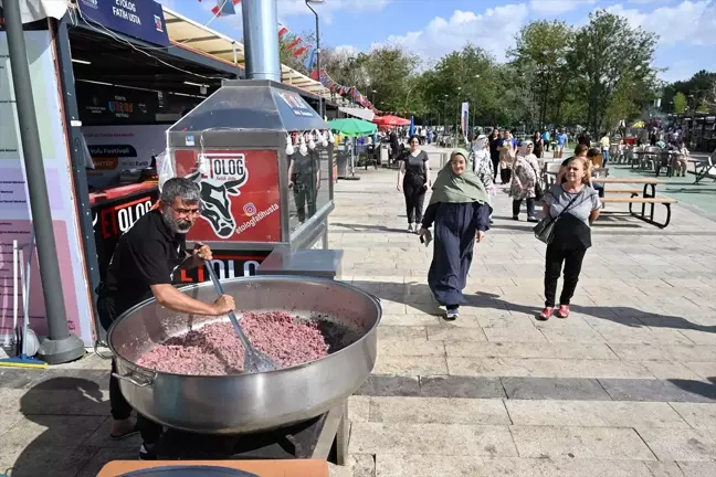 GastroAntep Kültür Yolu Festivali Dördüncü Gününde Yoğun İlgiyle Devam Ediyor