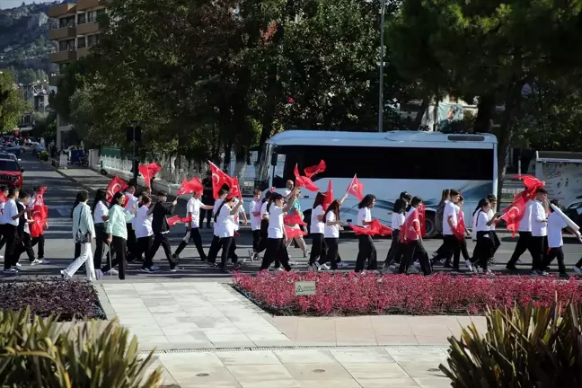 Gaziler Günü Törenleri Türkiye'nin Dört Şehrinde Coşkuyla Kutlandı