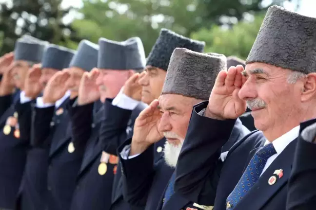 Erzincan'da 19 Eylül Gaziler Günü Yürüyüşü Düzenlendi