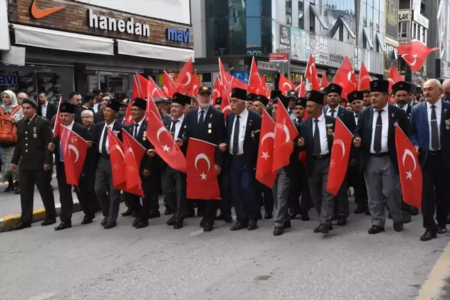 Gaziler Günü Törenleri Van, Hakkari, Bitlis ve Muş'ta Kutlandı