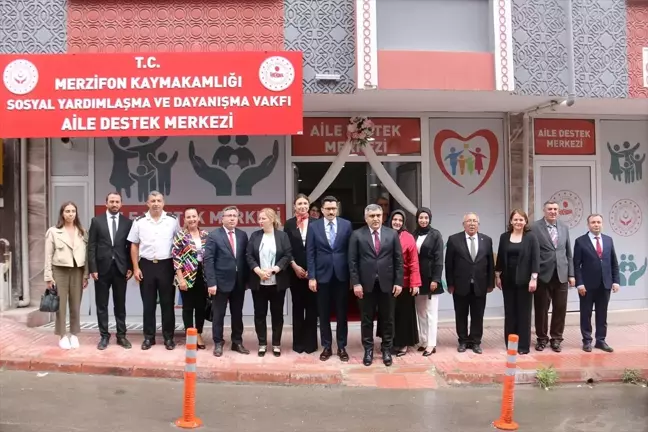 Merzifon'da Aile Destek Merkezi'nden El Emeği Sergisi