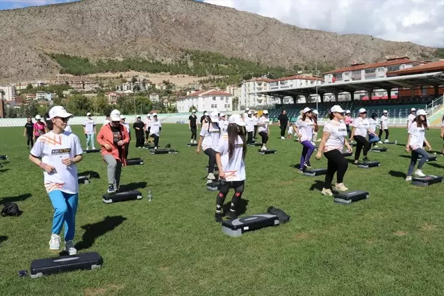 Amasya'da Zumba ve Step Festivali Düzenlendi