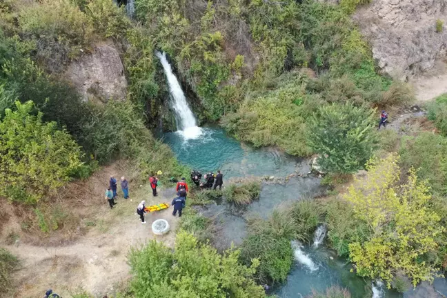 Kütahya'da Baba, Çocuklarını Kurtarırken Hayatını Kaybetti