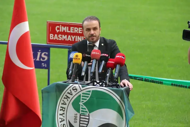 Sakaryaspor'da Cumhur Genç Yeniden Başkan