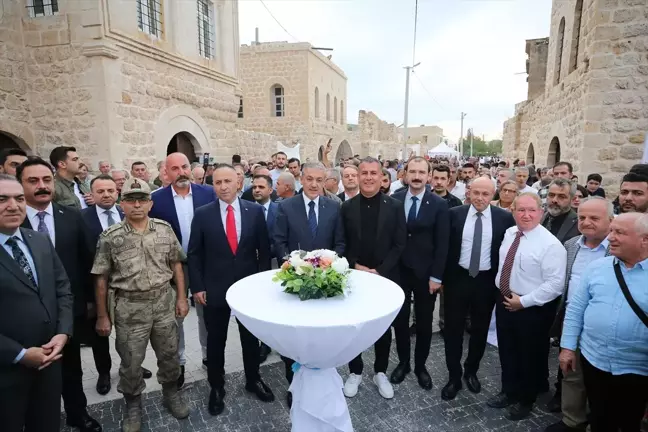 Savur'da Süryani Mor Dimet'i Anma ve Kültür Etkinliği Düzenlendi