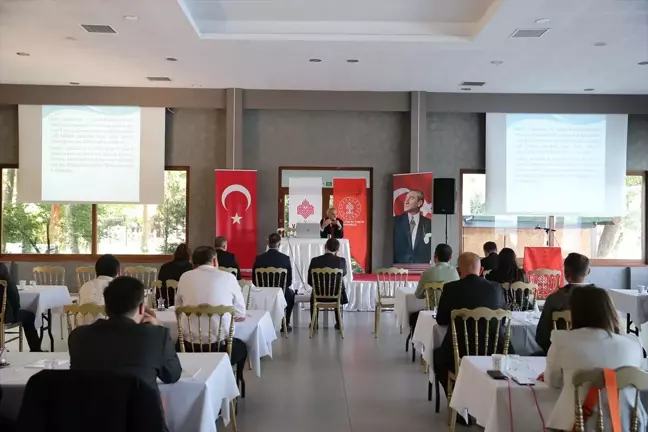 Edirne'de Vakıf Temsilcilerine Eğitim Programı Düzenlendi