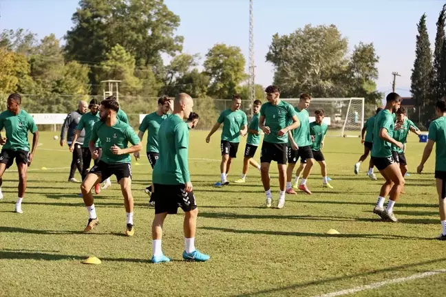 Sakaryaspor, Ümraniyespor Maçı Hazırlıklarına Devam Ediyor