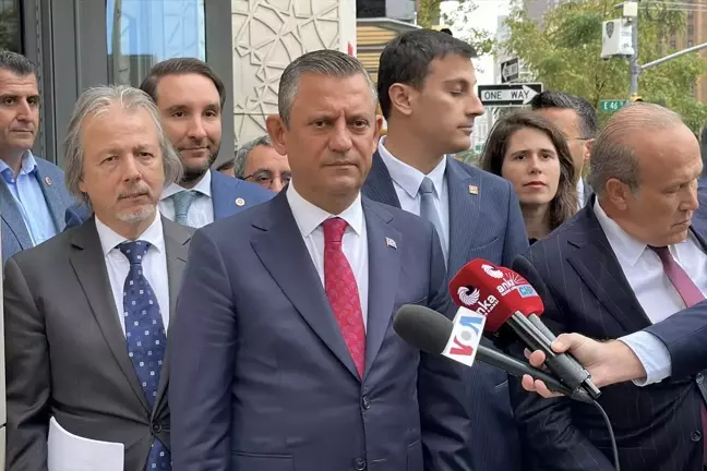 CHP Lideri Özgür Özel, Türkevi'ni Ziyaret Etti