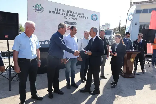 Edirne'de Orman Yangınlarına Erken Müdahale İçin Su Tankeri Dağıtımı Yapıldı