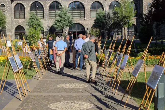 Diyarbakır'da Çayönü Tepesi Fotoğraf Sergisi Açıldı