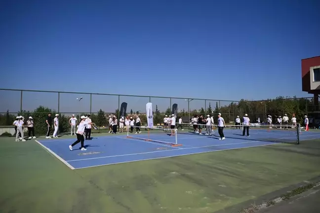 Trakya Üniversitesi'nde Avrupa Spor Haftası Kapsamında Pickleball Etkinliği Düzenlendi