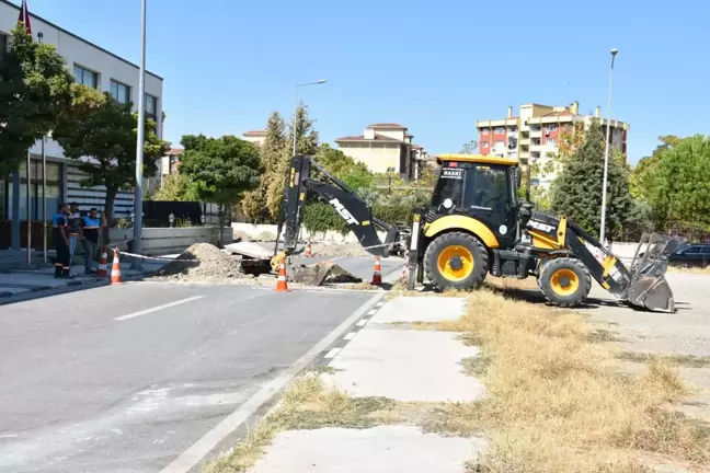 Manisa FK, Boluspor Maçına Hazırlanıyor, Belediye Çalışmalarına Tepki Gösterdi