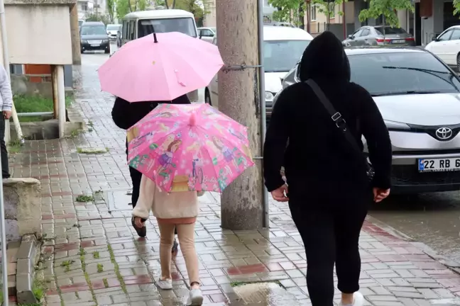 Marmara Bölgesi'nde Serin ve Yağışlı Hava Uyarısı