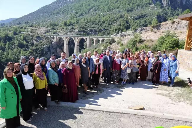 MHP Adana İl Başkanı Yusuf Kanlı, Karaisalı'da Kahvaltı Programı Düzenledi