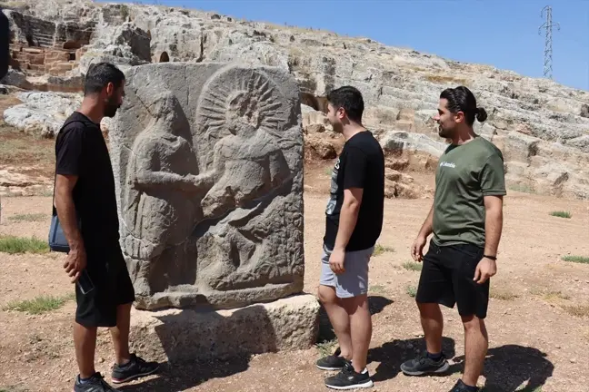 Perre Antik Kenti'ndeki Tokalaşma Anıtı, 5 Bin Ziyaretçi Ağırladı