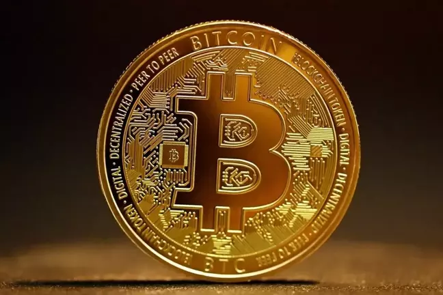 Balina hareketleri Bitcoin fiyatını dalgalandırıyor