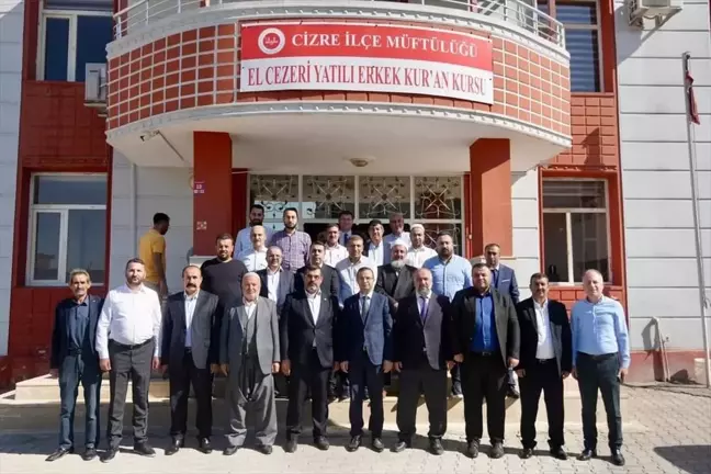 Cizre'de Camiler ve Din Görevlileri Haftası Kutlandı