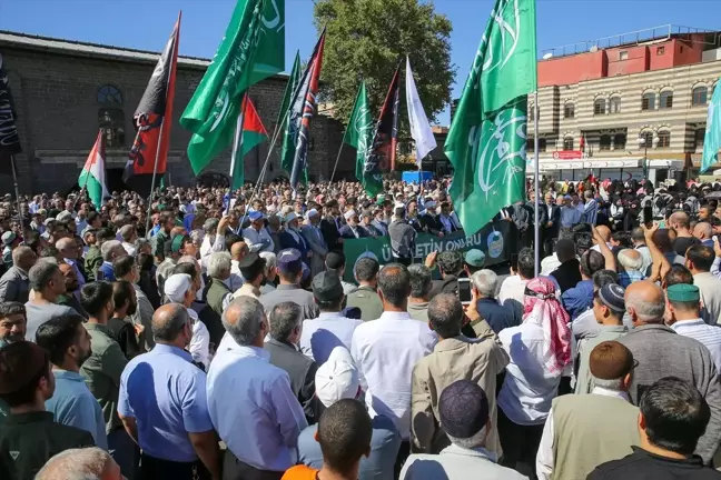 Diyarbakır'da İsrail'e Tepki Gösterildi