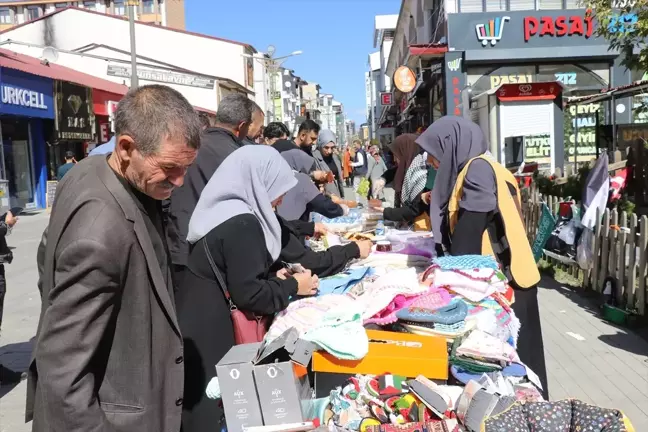 Ağrı İyilik Derneği, Filistin Halkı İçin Kermes Düzenledi