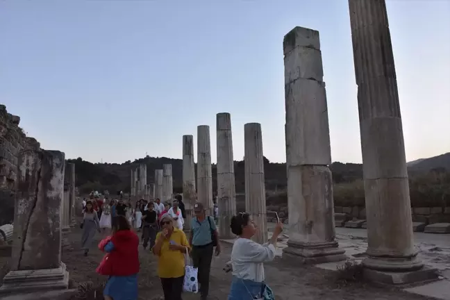 Magnesia'da Çağdaş Sanat Etkinliği Gerçekleştirildi